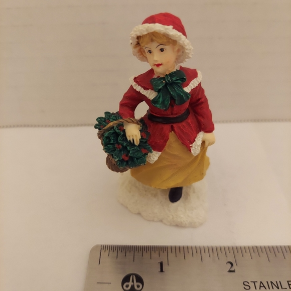 Mervyn's Village Square 1995 Girl Woth Basket Of Holly - Picture 7 of 7
